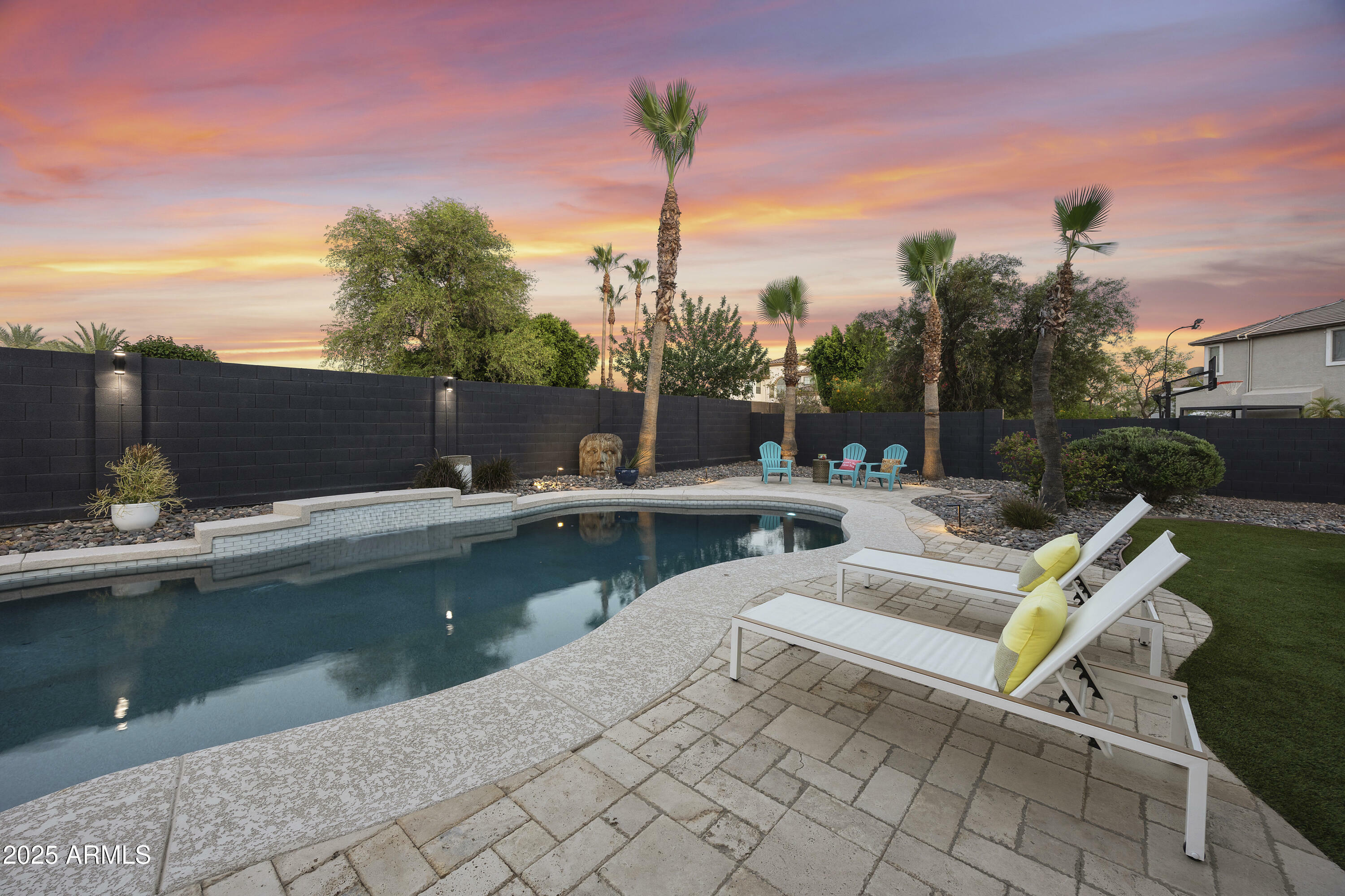 Property Photo: 2501 S Roanoke Street AZ 85295