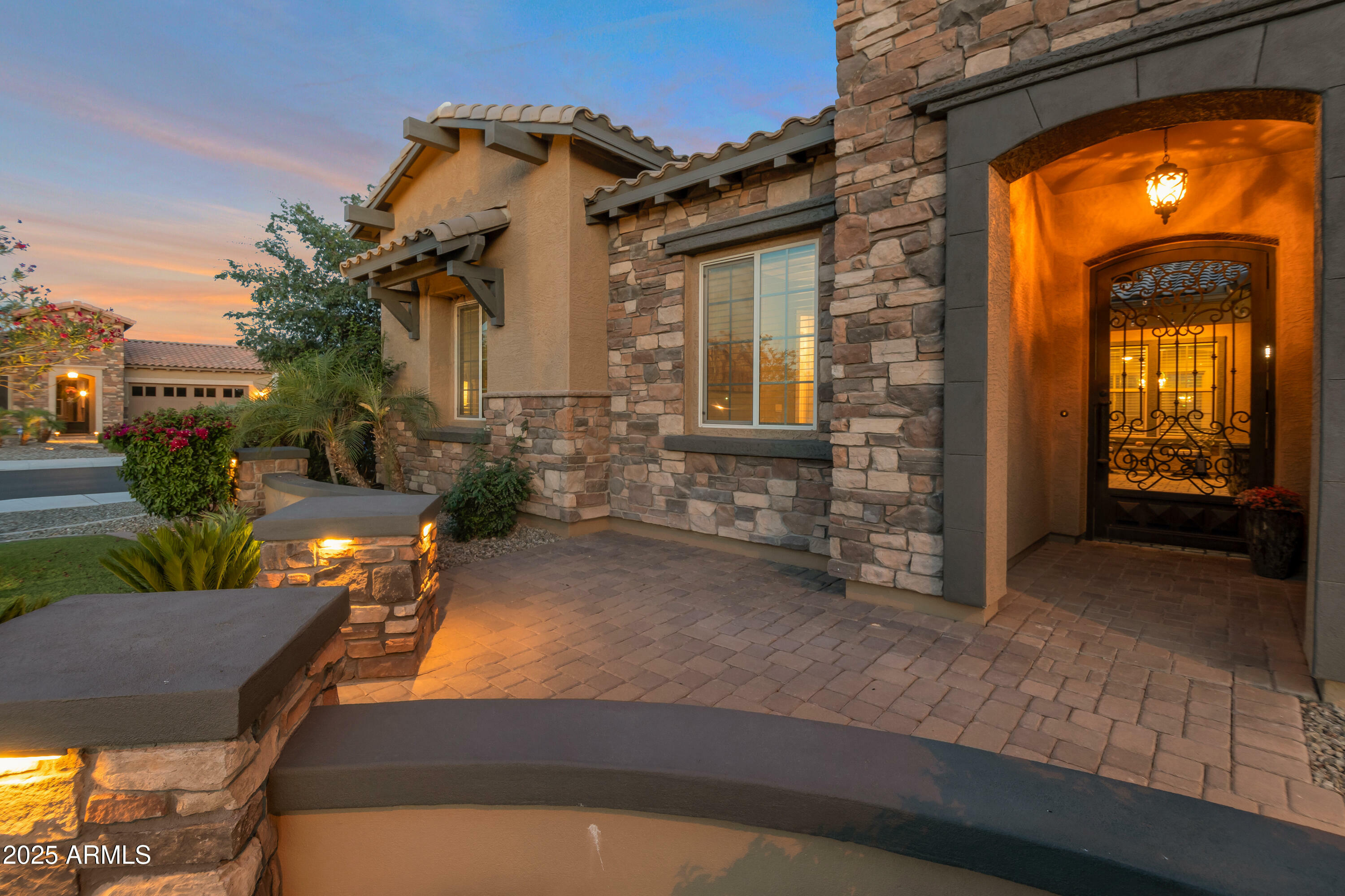Property Photo: 3907 E Carob Drive AZ 85298
