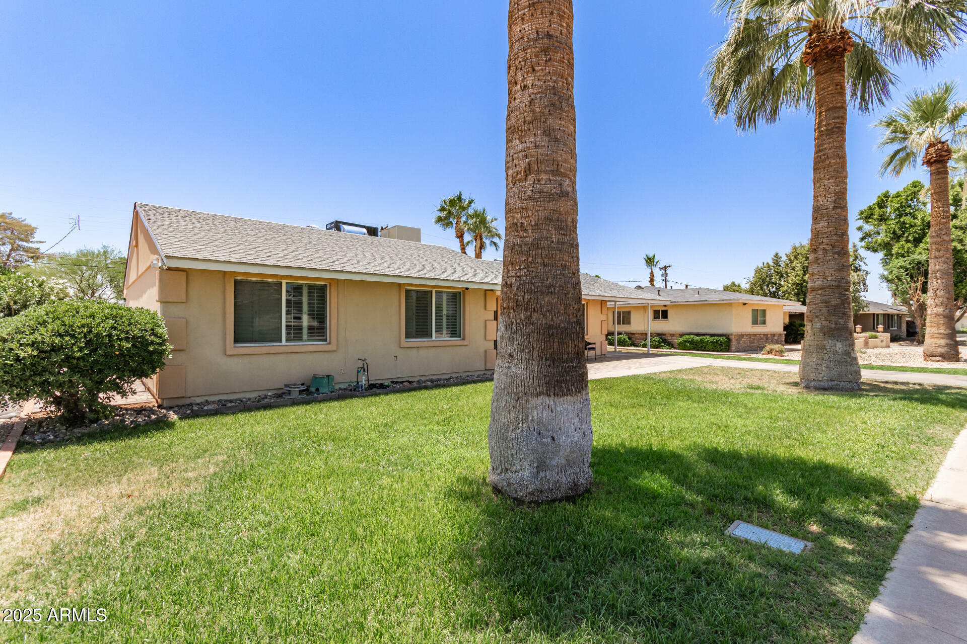 Property Photo: 6255 E Rose Circle Drive AZ 85251