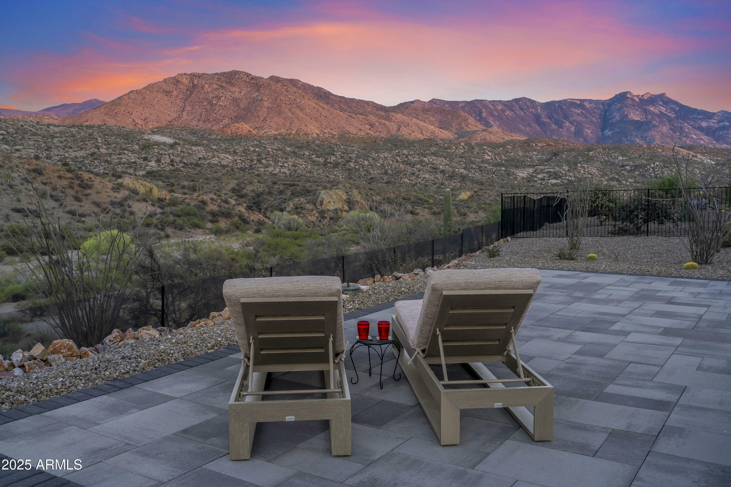 Property Photo: 35185 S Palisade Place AZ 85739