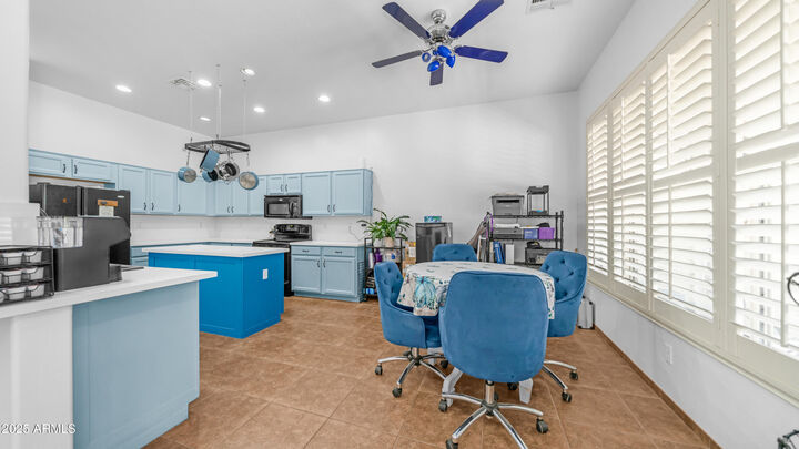 Property Photo: 757 W Carob Way AZ 85248