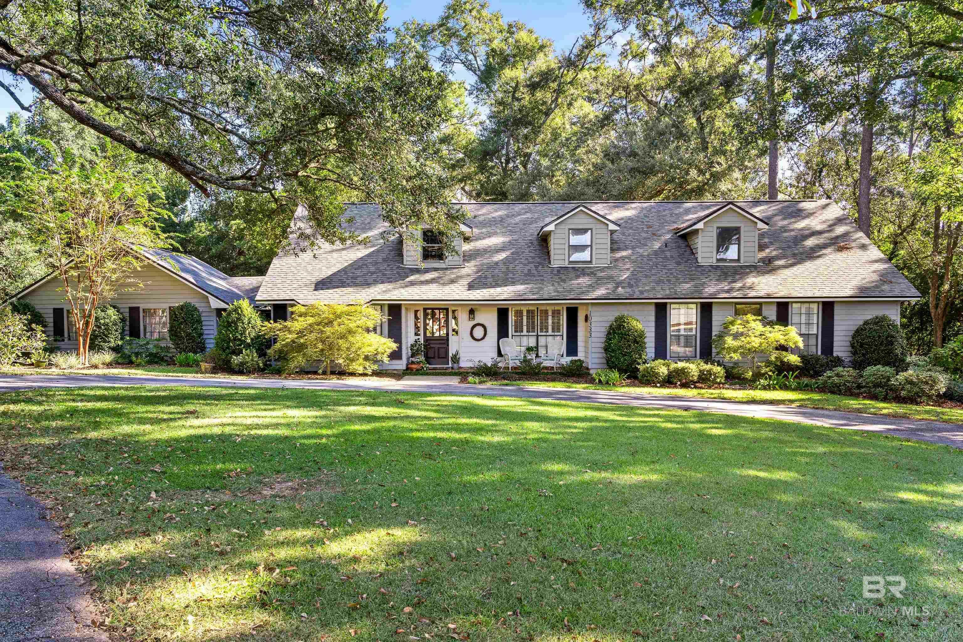 Property Photo: 10333 Plantation Drive AL 36526