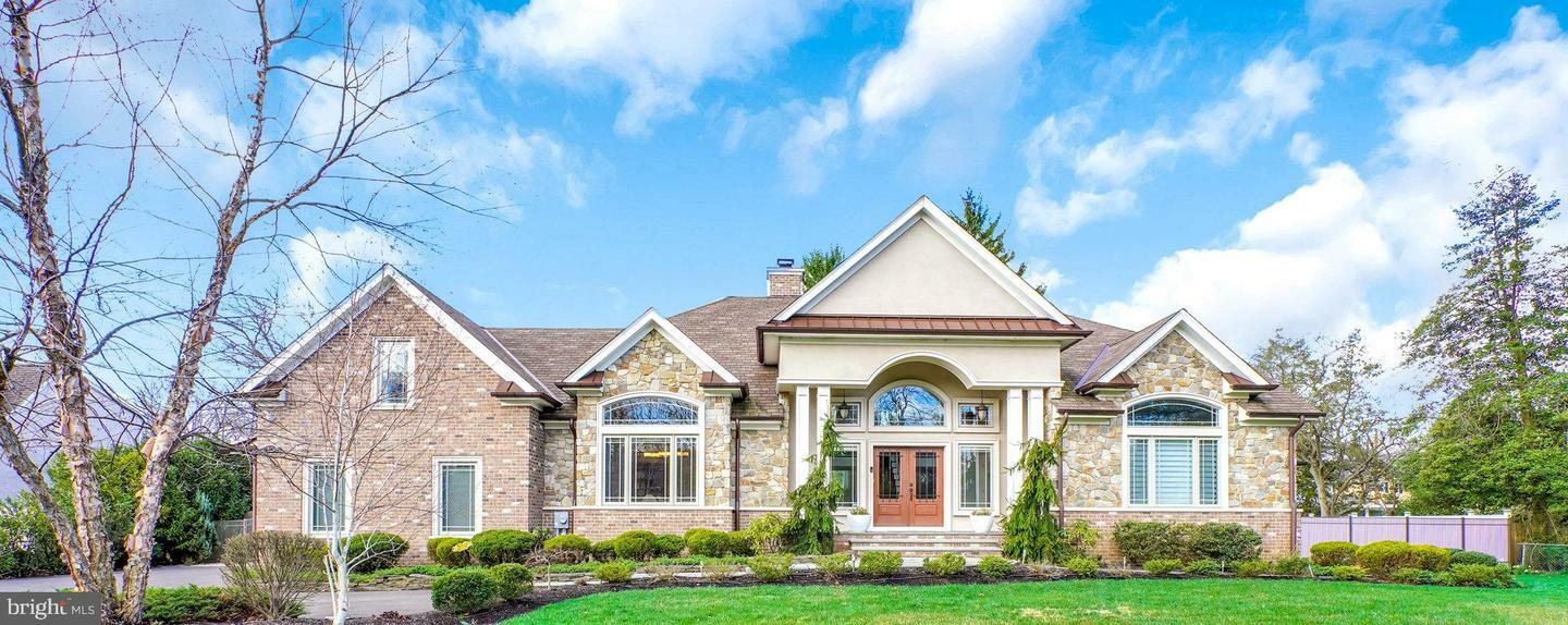 Property Photo: 1707 Yardley Road PA 19067