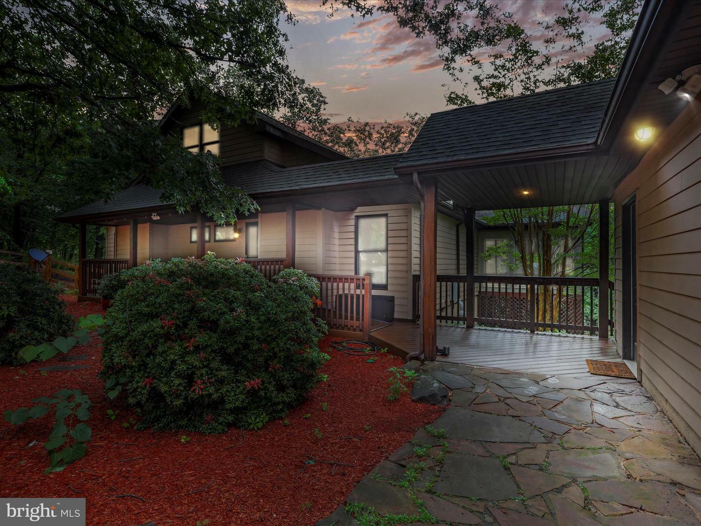 Property Photo: 123 Lookout Ridge WV 25427