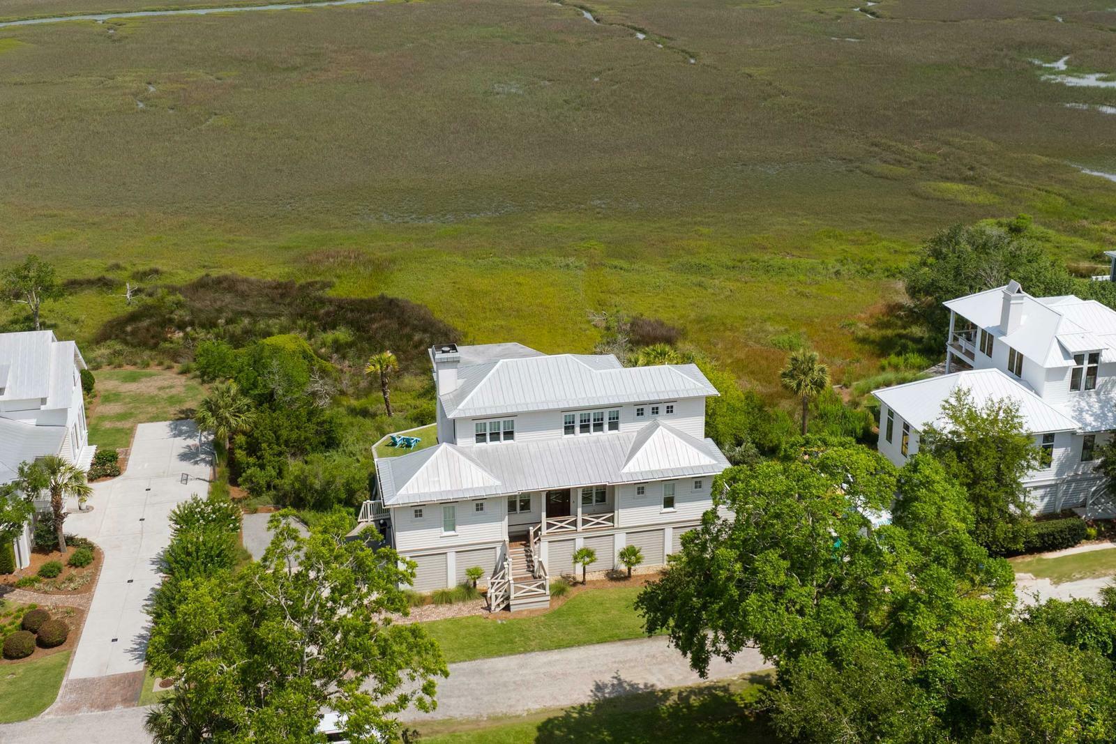 Property Photo:  2618 Raven Drive  SC 29482 