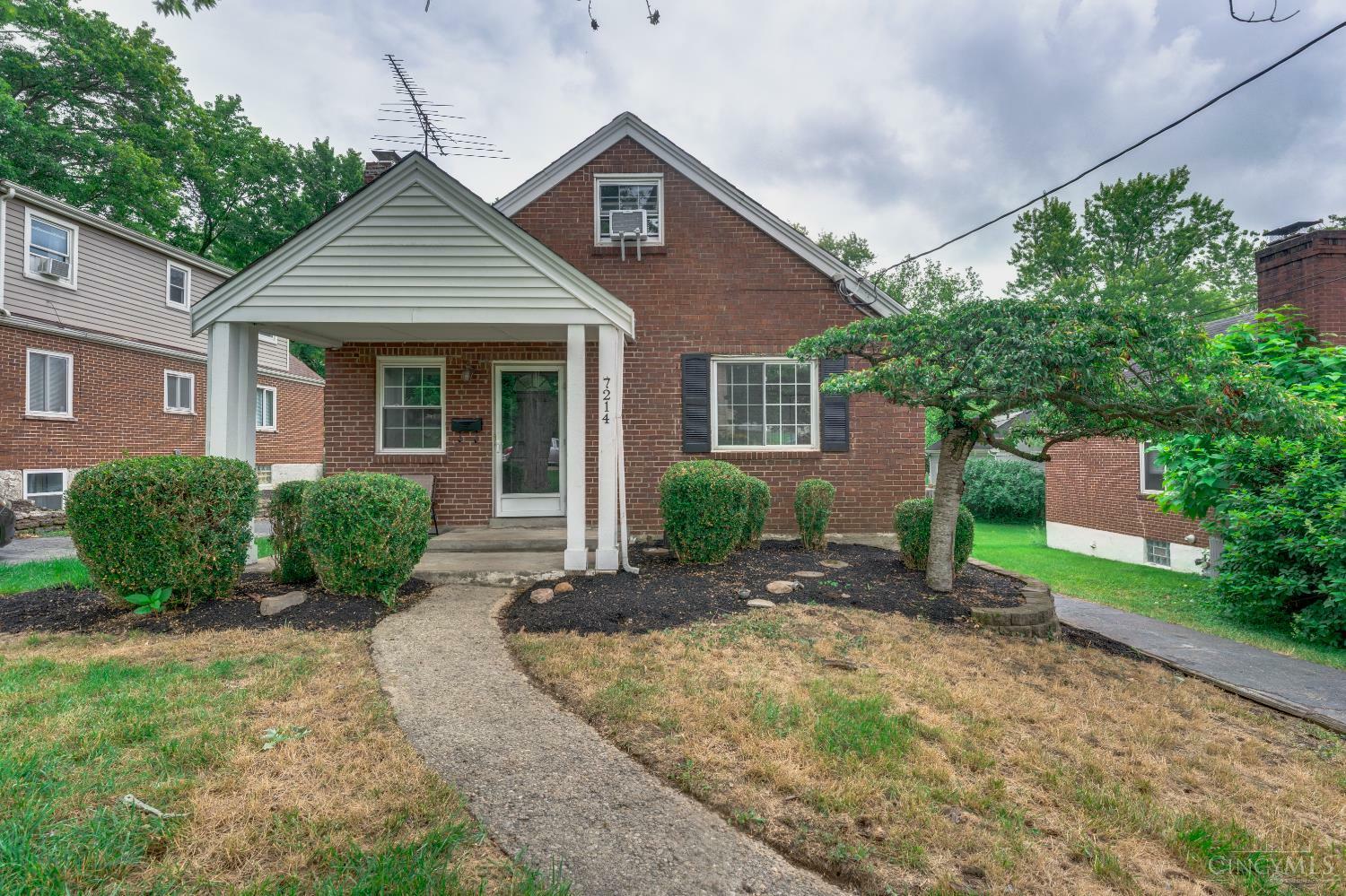 7214 Osceola Drive  Madeira OH 45243 photo