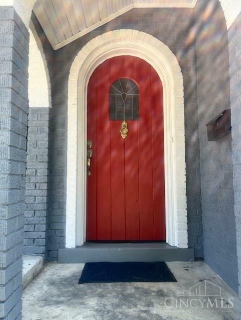 Property Photo: 1519 Robinwood Avenue OH 45237