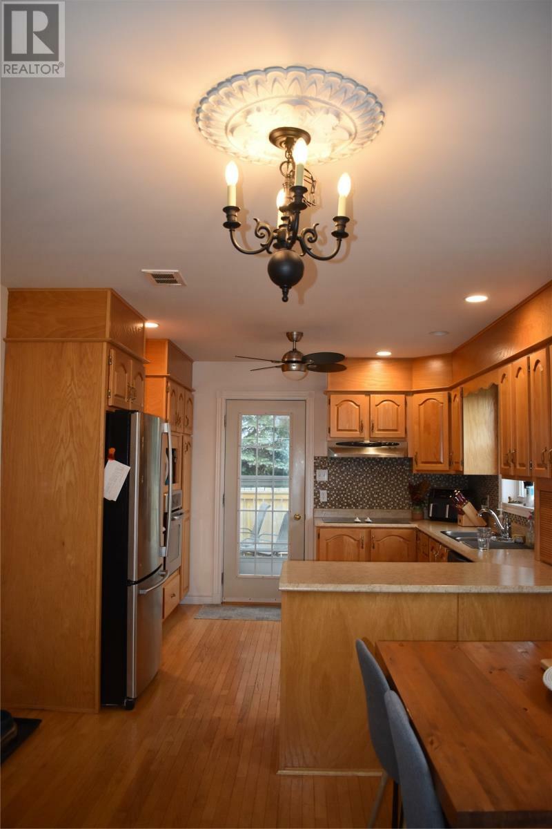 Property Photo: 20 Poplar Road NL A2H 4T7