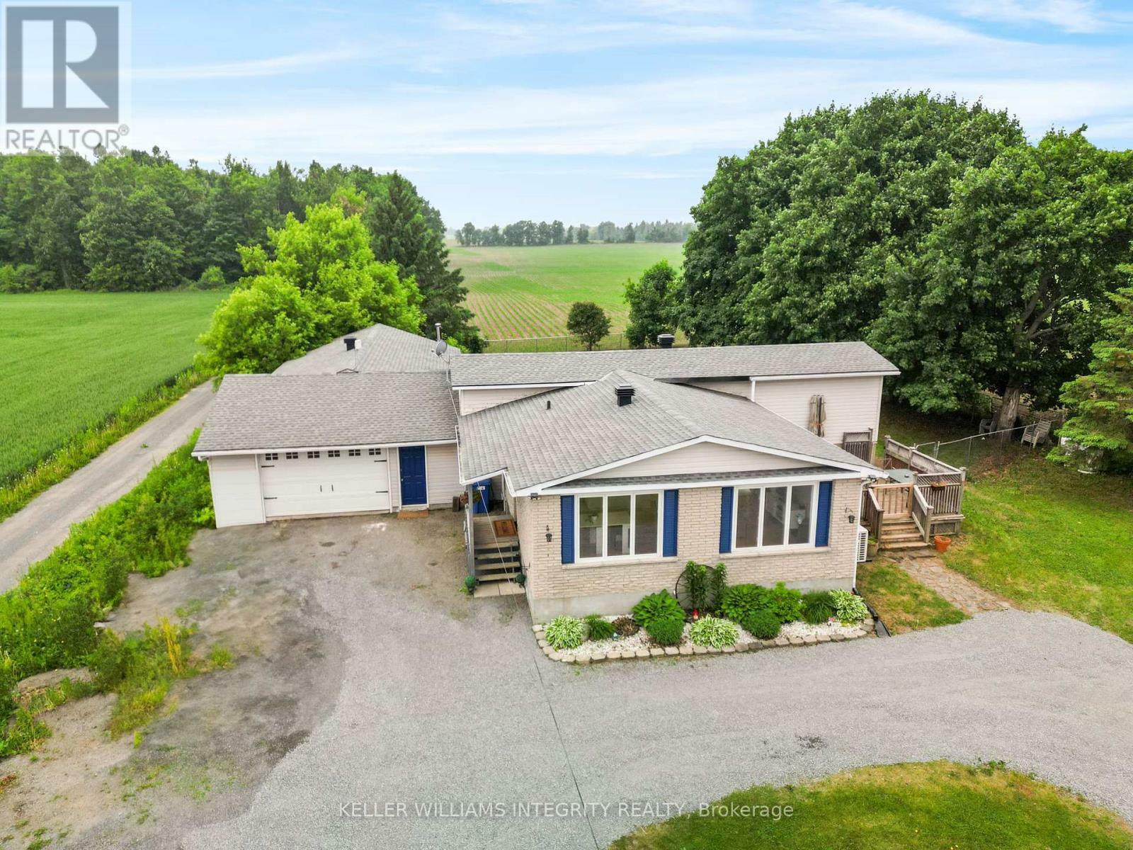 Property Photo: 1560 McLaughlin Road ON K0A 1R0