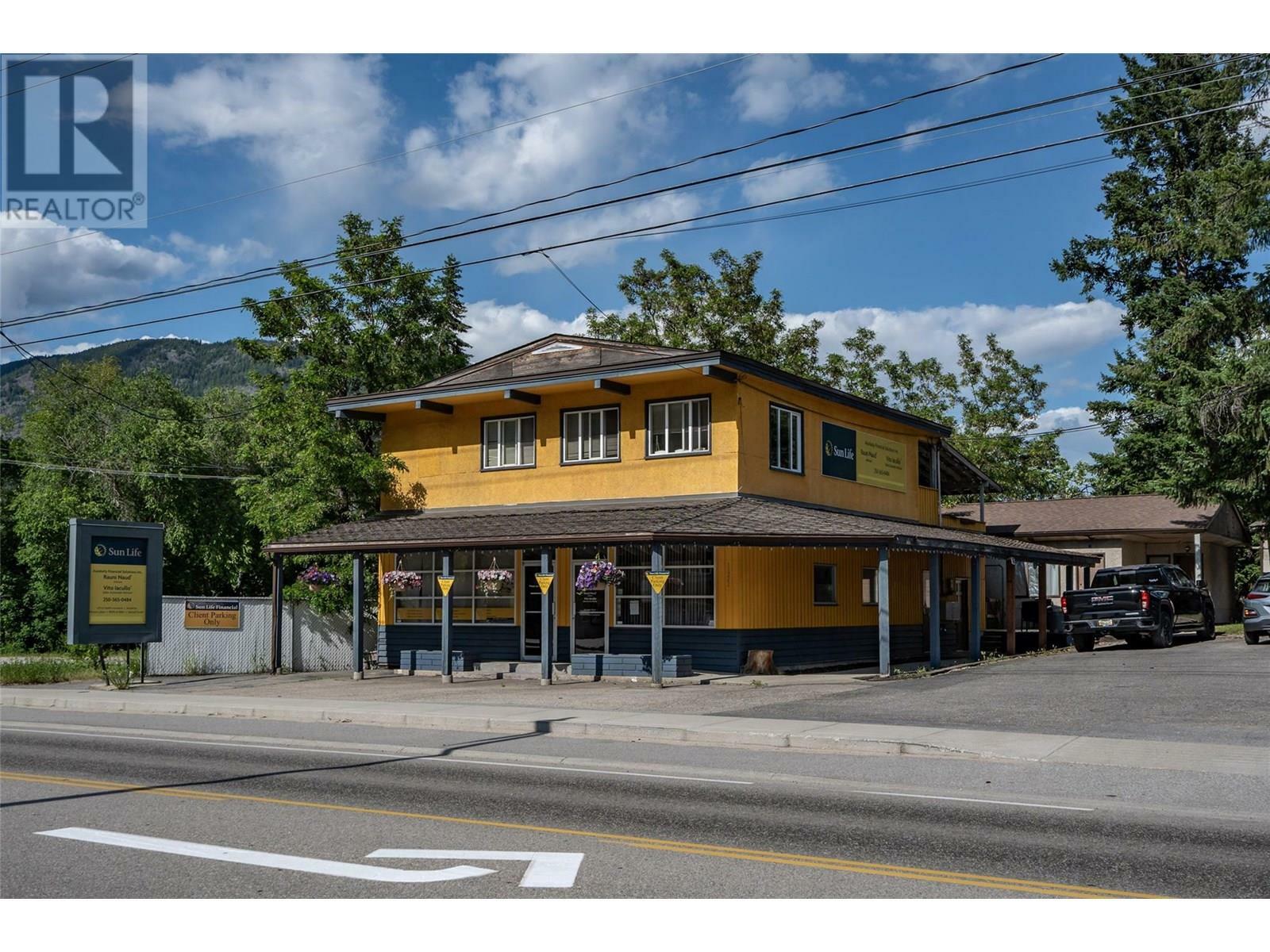 1451 Columbia Avenue  Castlegar BC V1N 1H8 photo