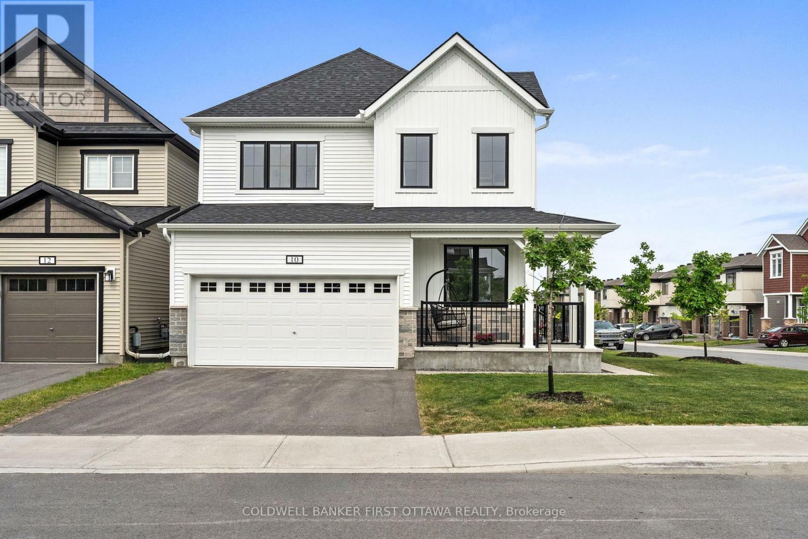Property Photo: 10 Racemose Street ON K2J 6Z9