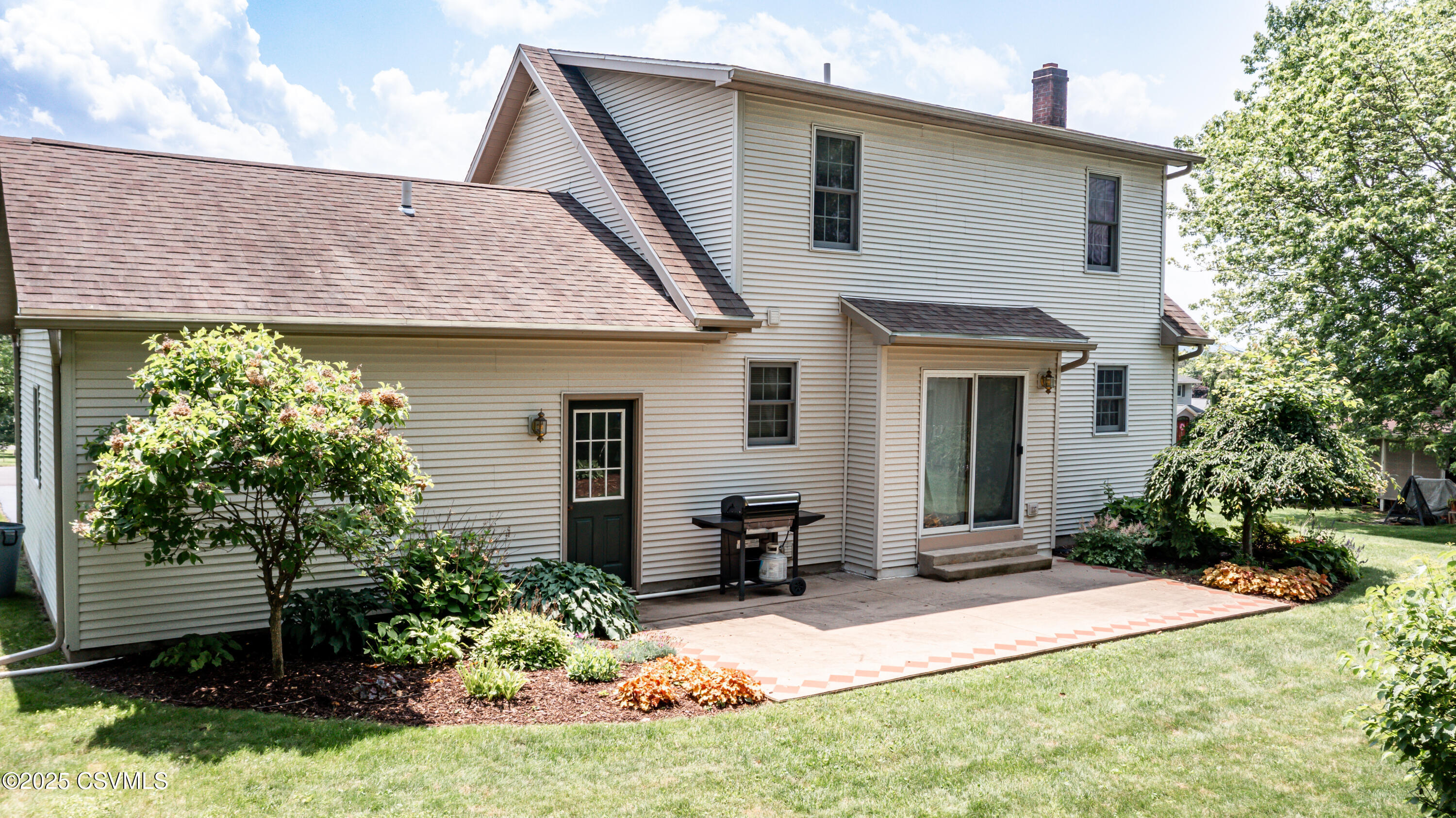 Property Photo: 31 Lilac Lane PA 17821