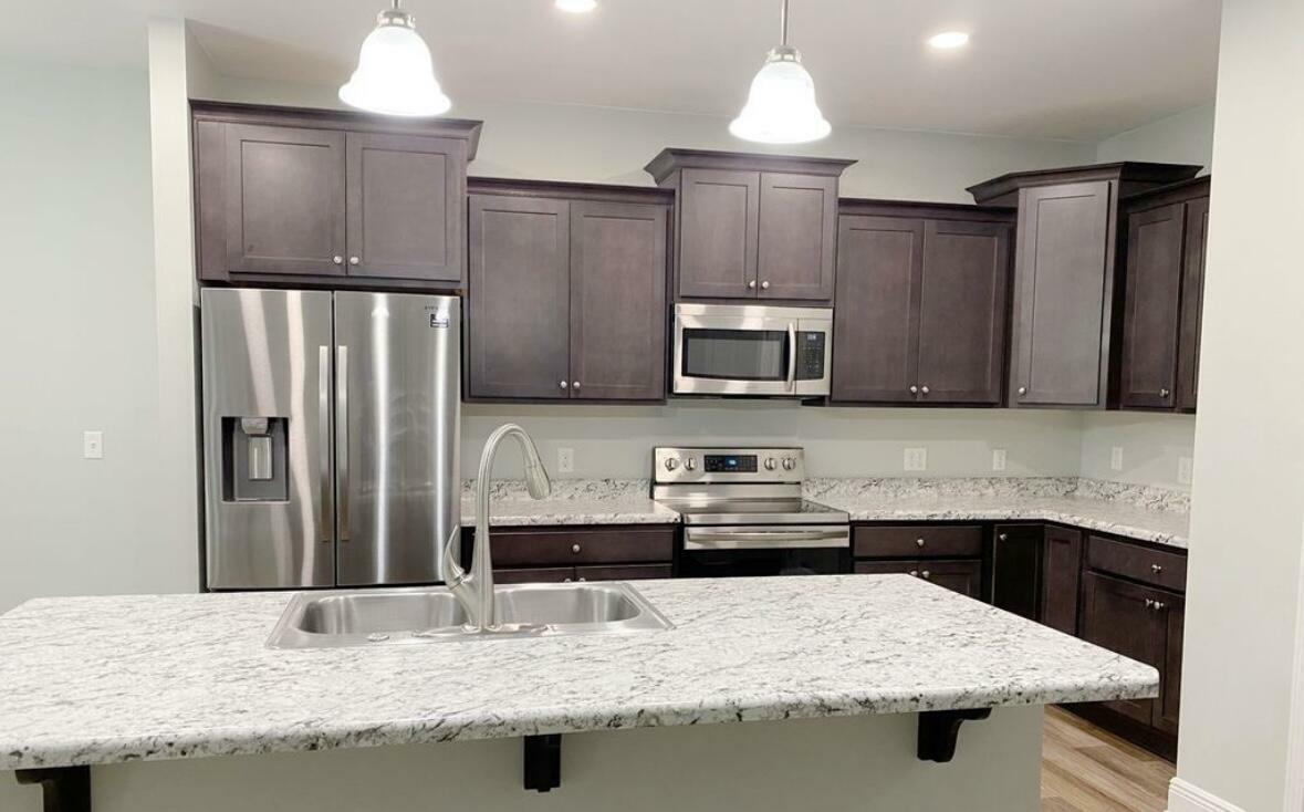 Property Photo: 196 Johnson Court FL 32536