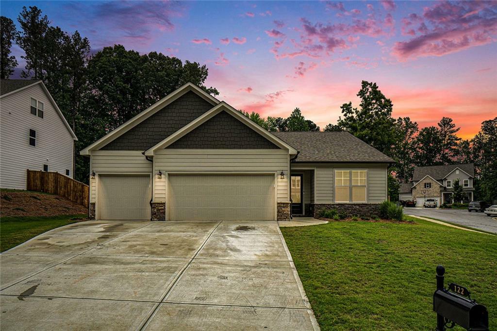 Property Photo: 122 Riverbirch Way GA 30157