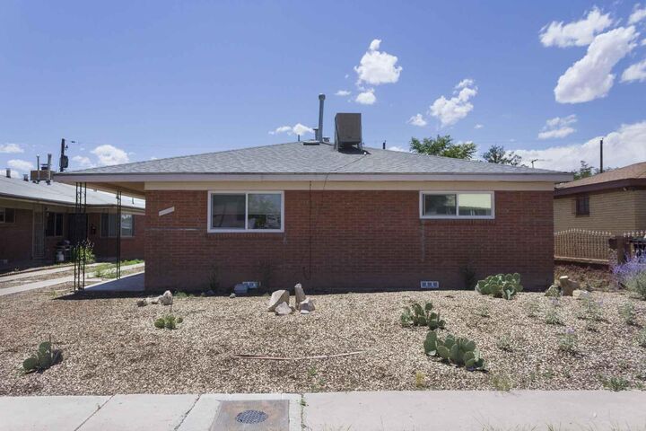 1129 Georgia Street SE  Albuquerque NM 87108 photo