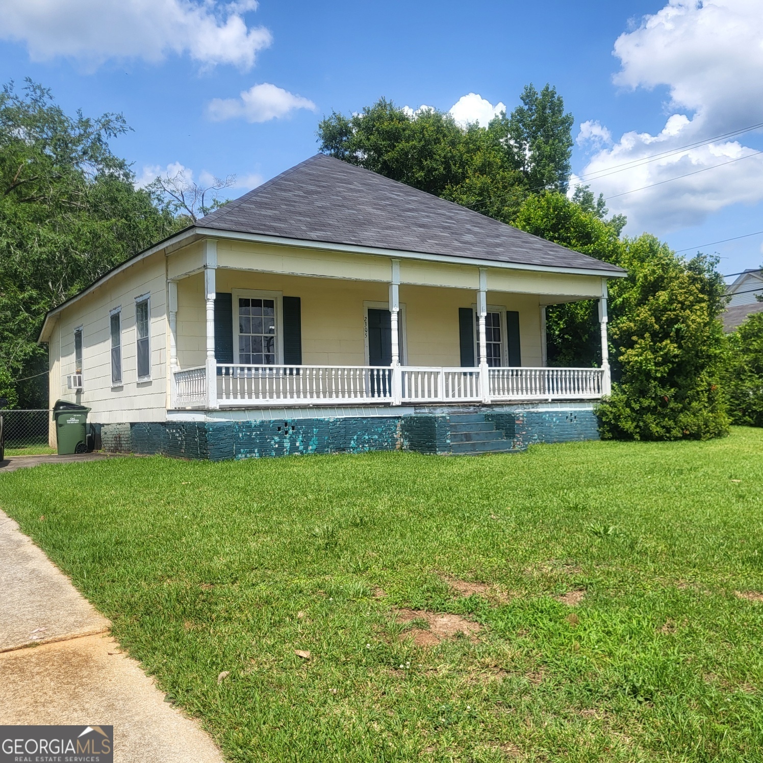 Property Photo: 2305 31st Street AL 36854