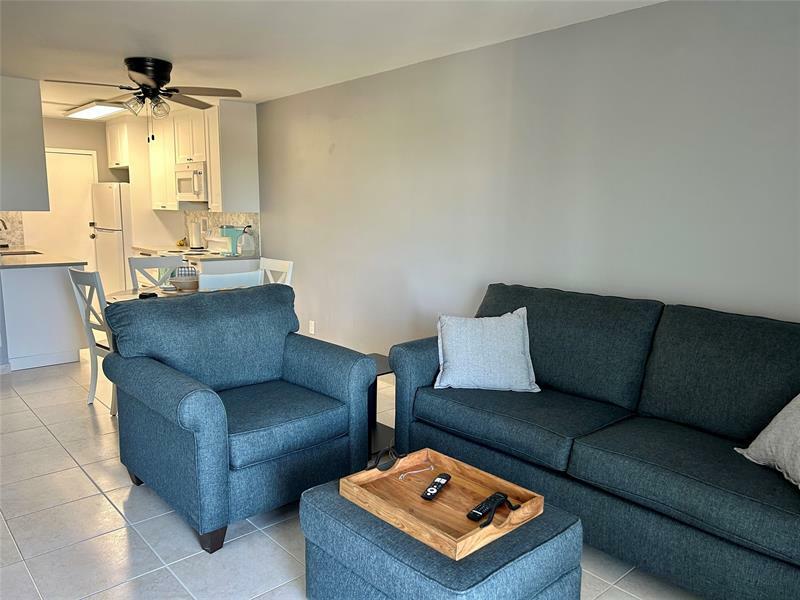 Property Photo: 900 NE 18th Ave 601 FL 33304