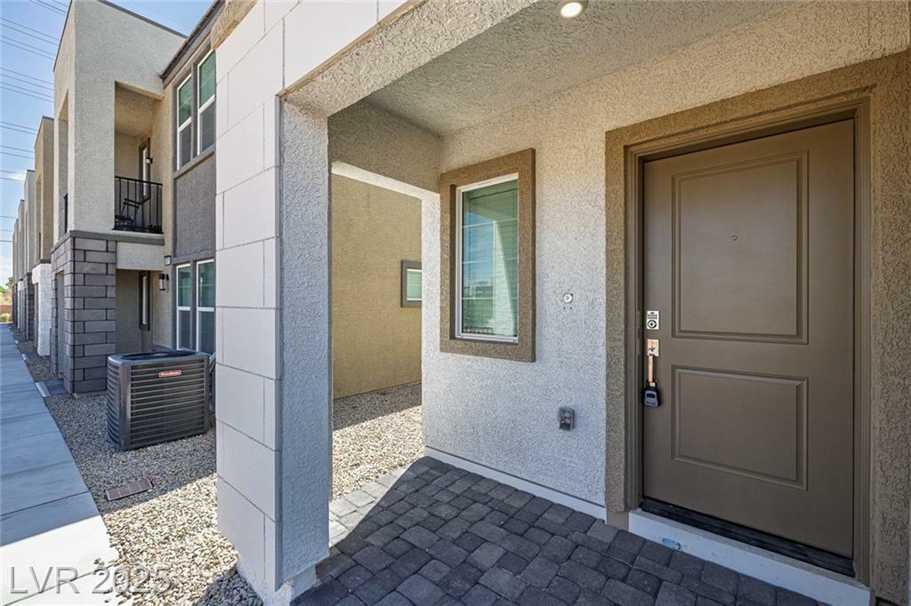 5672 Beguiling Falls Street  Las Vegas NV 89148 photo