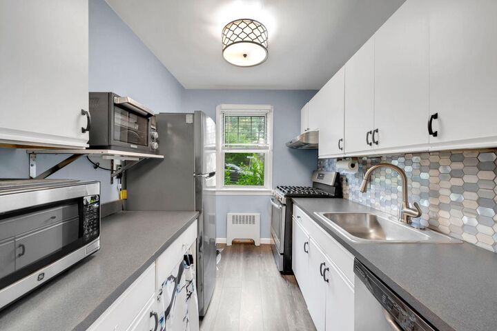Property Photo: 61 Columbus Ave 1B NY 10604