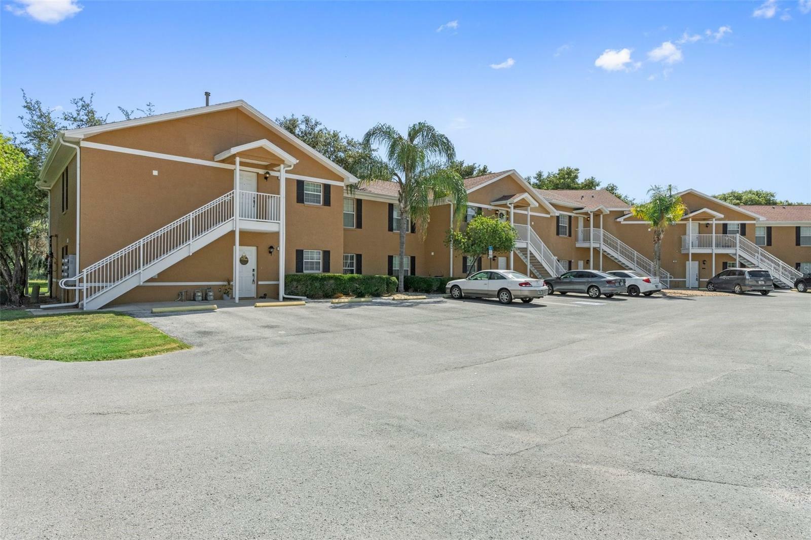 Property Photo:  4450 E Windmill Drive 101  FL 34453 