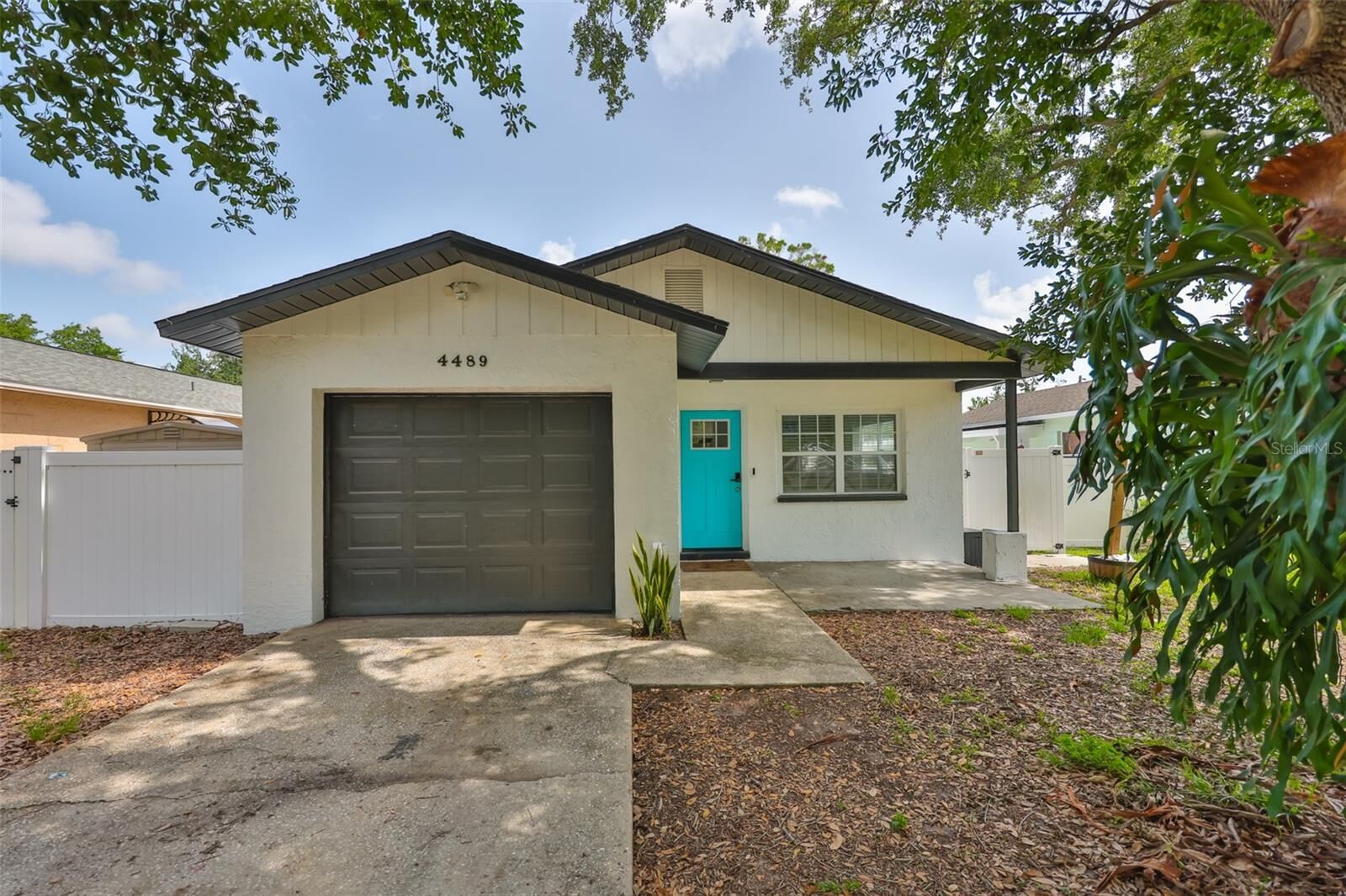 Property Photo: 4489 57th Avenue N FL 33714