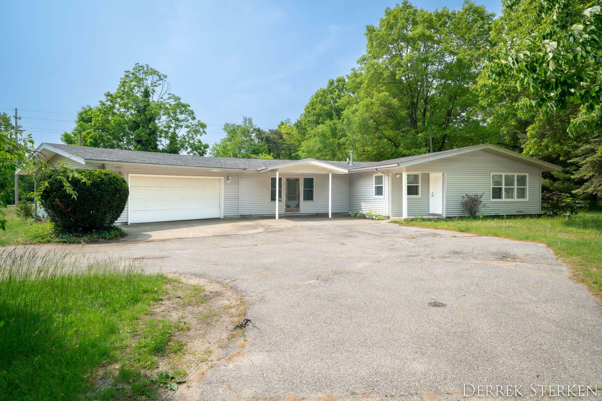 Property Photo: 6354 Old Allegan Road MI 49453