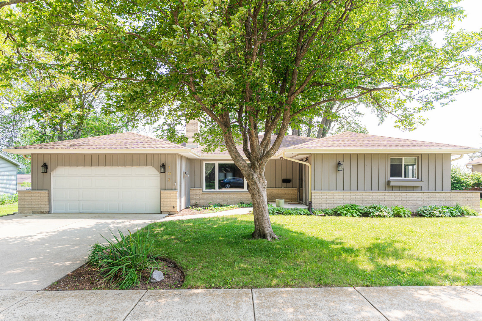 Property Photo: 102 Mattek Avenue IL 60115
