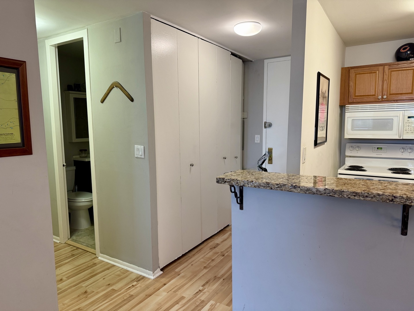 Property Photo: 655 W Irving Park Road 611 IL 60613