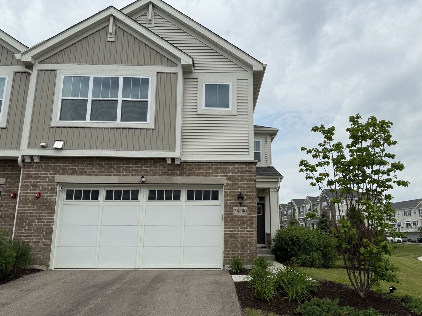 Property Photo: 3S480 Lambe Lane IL 60563