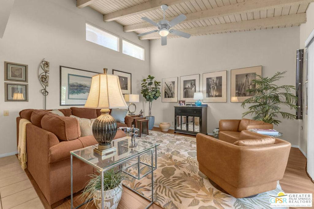 Property Photo: 2071 Normandy Court CA 92264
