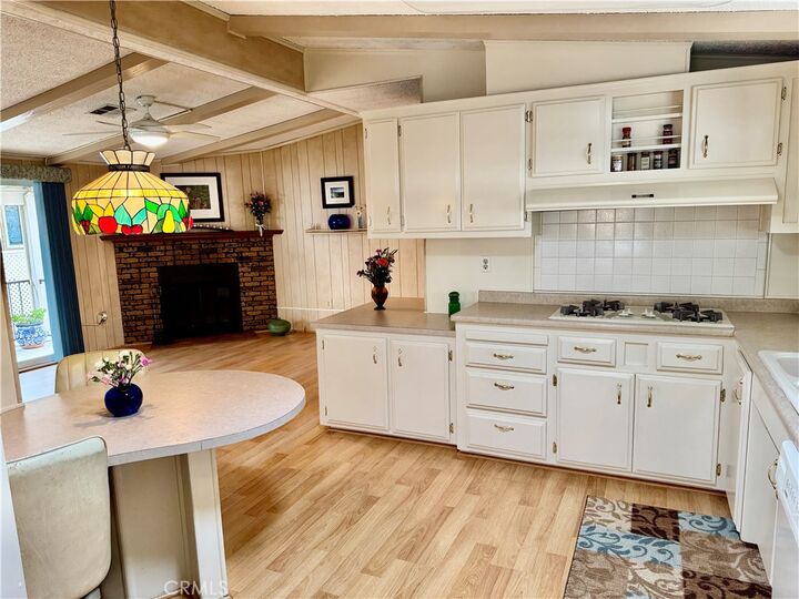 Property Photo: 5200 Irvine Boulevard 123 CA 92620