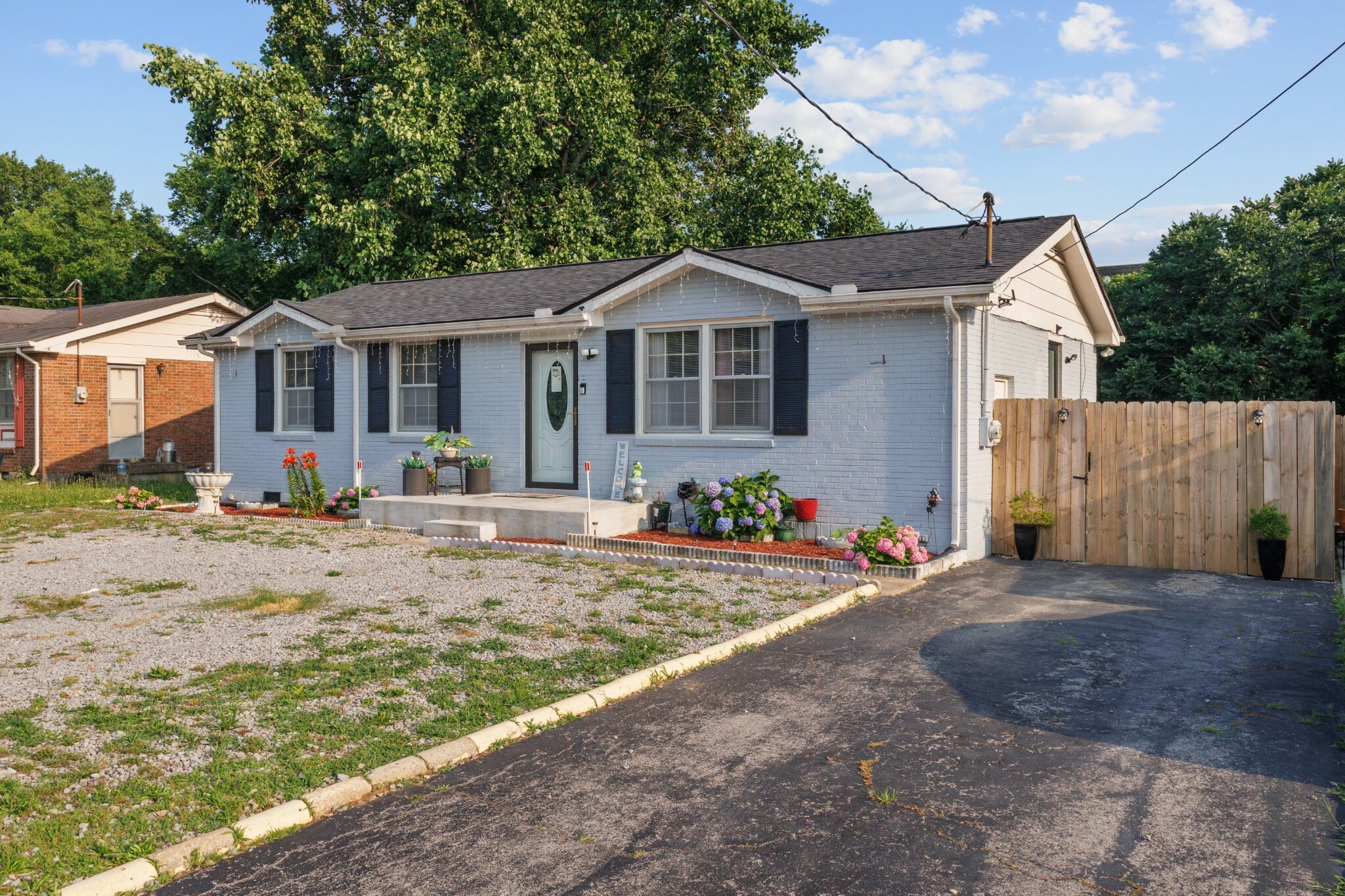 Property Photo: 528 Singer Dr TN 37115
