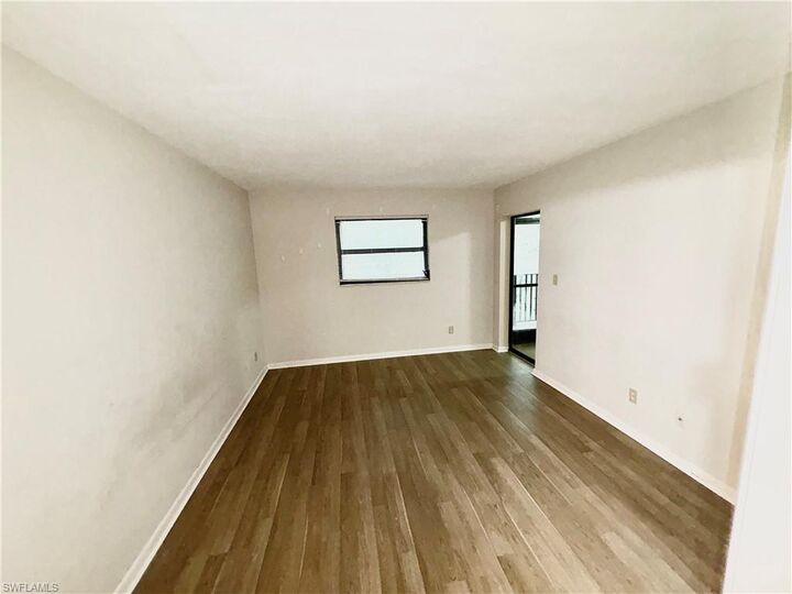 Property Photo: 28100 Pine Haven Way 6 FL 34135