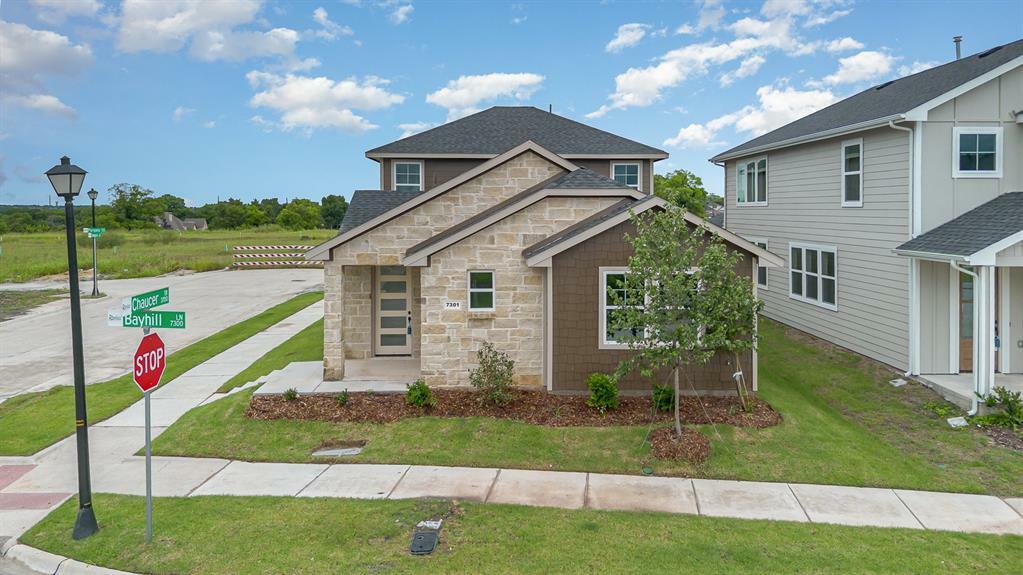 Property Photo: 7301 Parsons Mews TX 75088