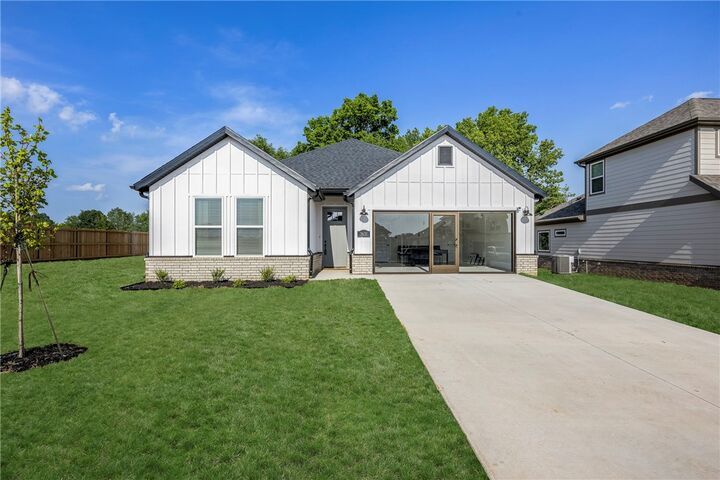 Property Photo:  3631 Tranquility Street  AR 72764 