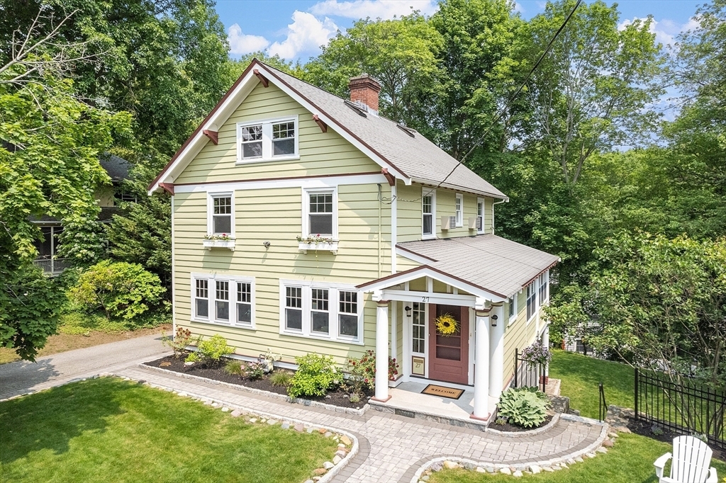 27 Holland Road  Melrose MA 02176 photo
