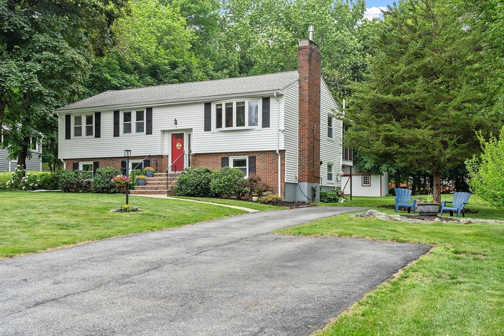 Property Photo: 3 Englewood Drive MA 01887
