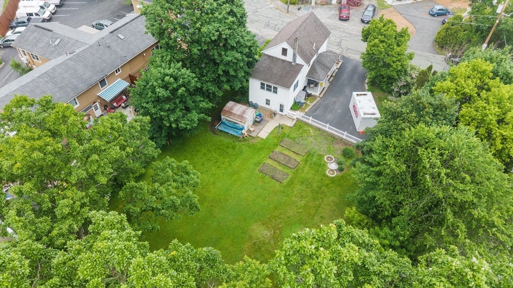 Property Photo:  5 Bow Street  MA 01864 