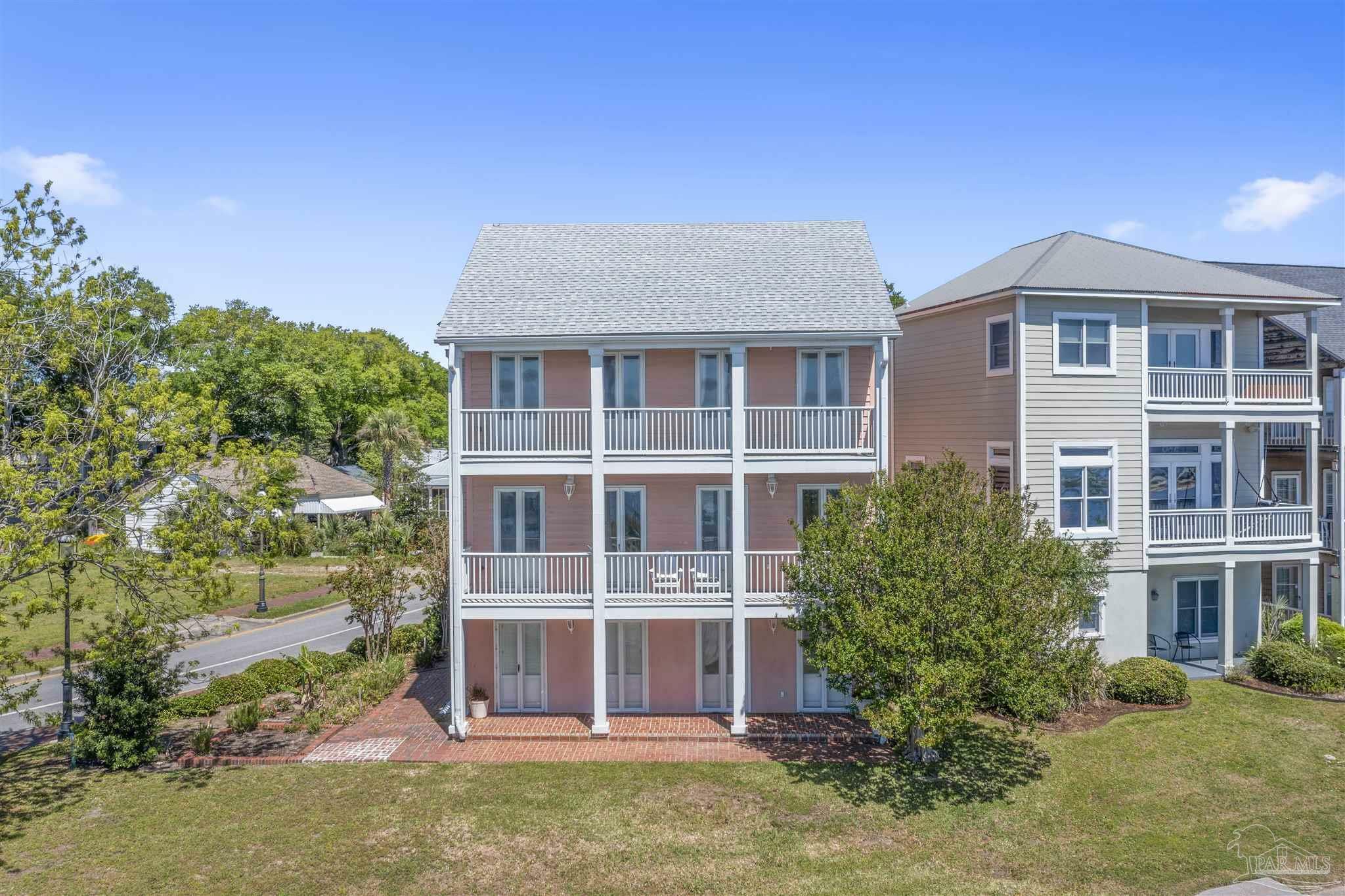 601 Crown Cv  Pensacola FL 32502 photo