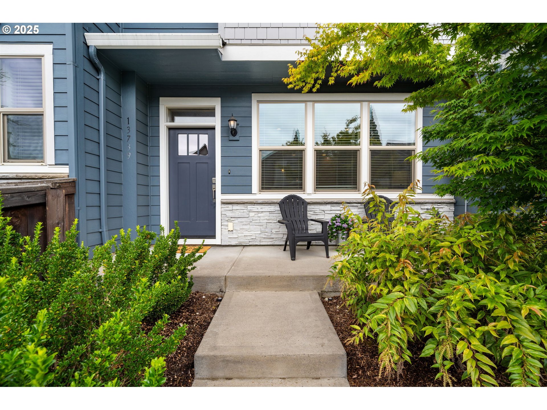 Property Photo: 13739 NW 7th Pl WA 98685