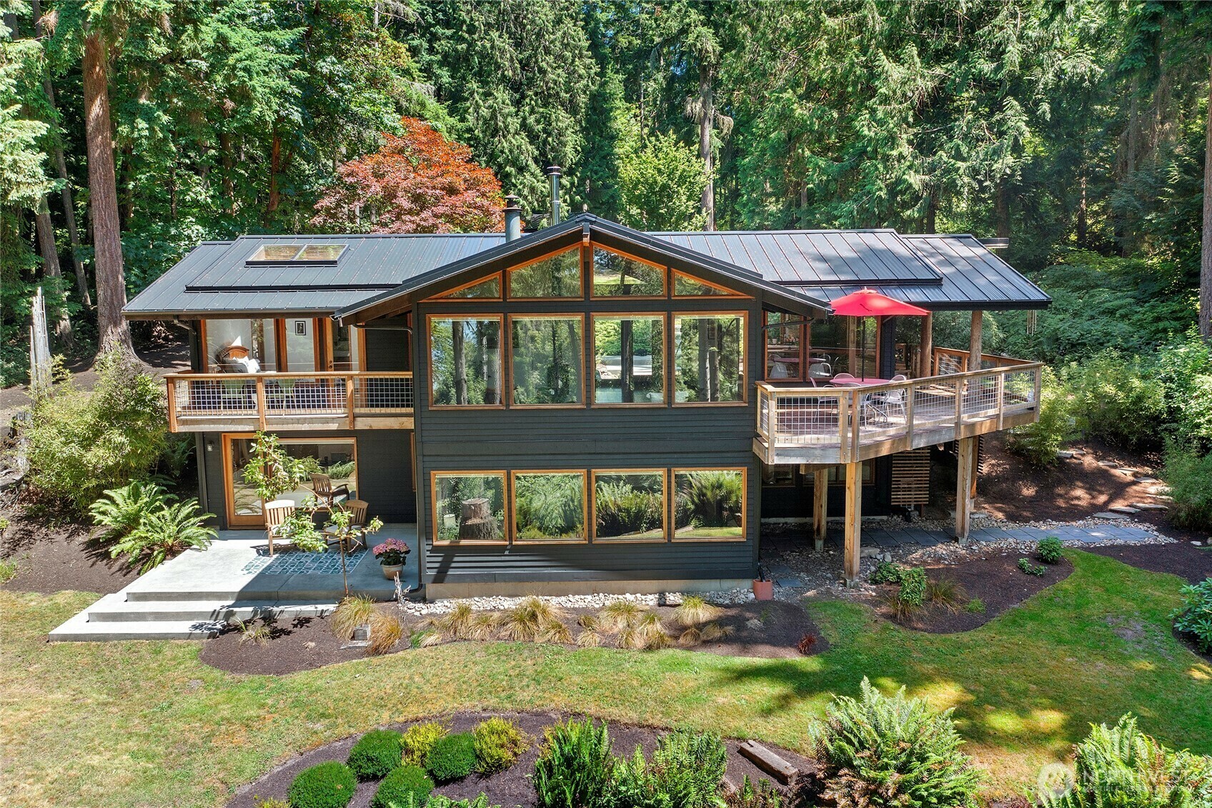 Property Photo:  9767  Battle Point Drive NE  WA 98110 