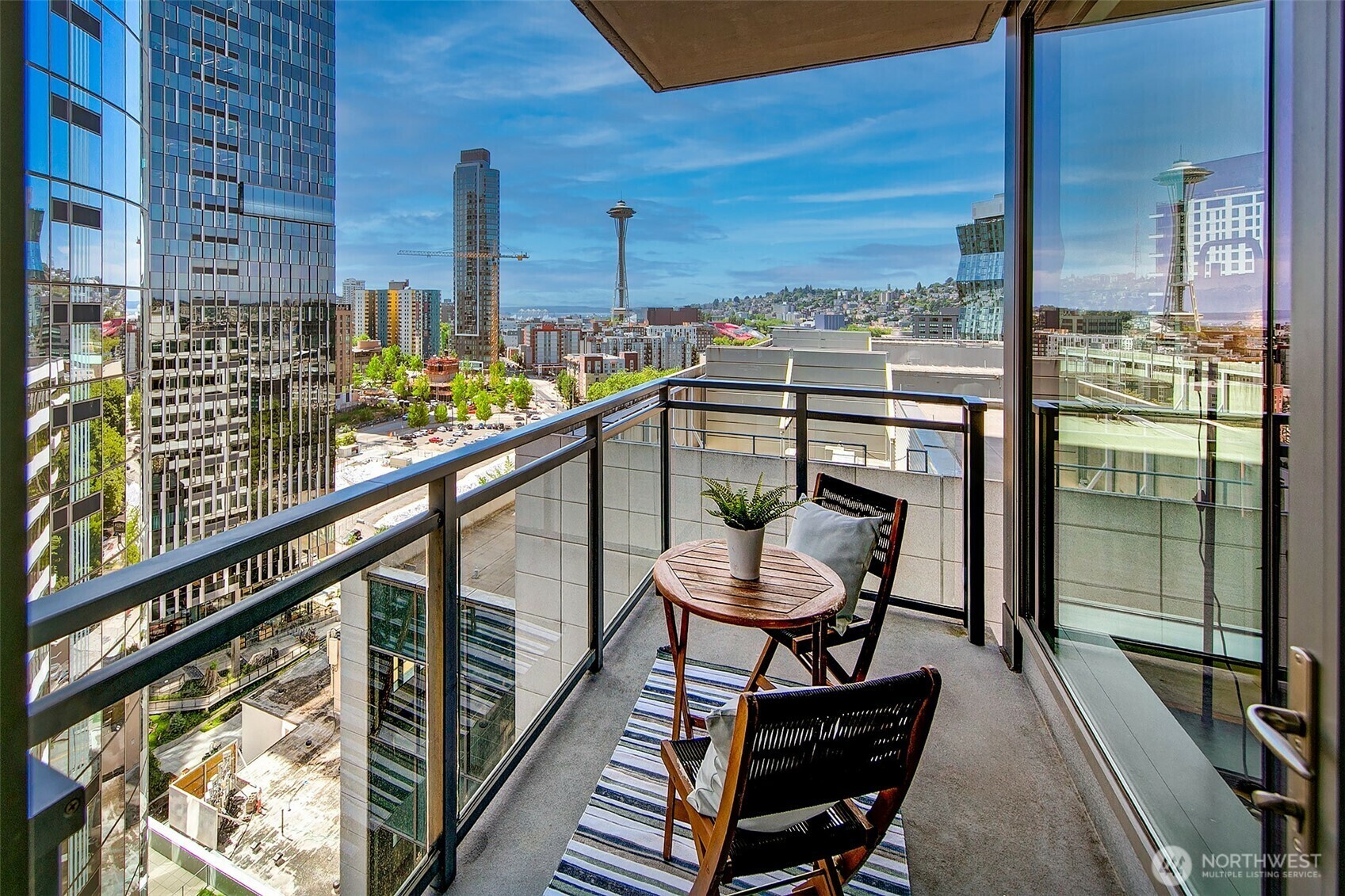 Property Photo: 820 Blanchard Street 1710 WA 98121