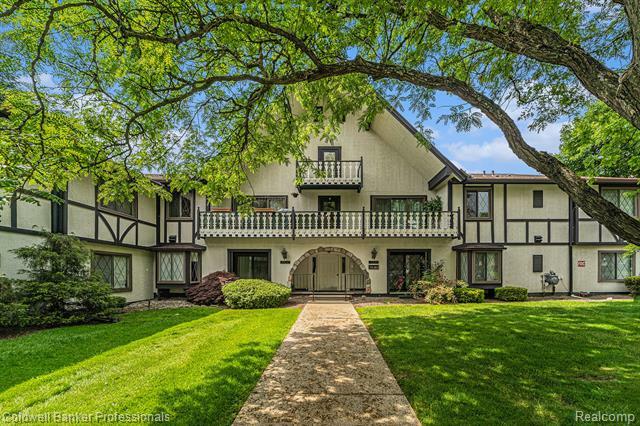 Property Photo: 42160 Woodward Avenue 79 MI 48304