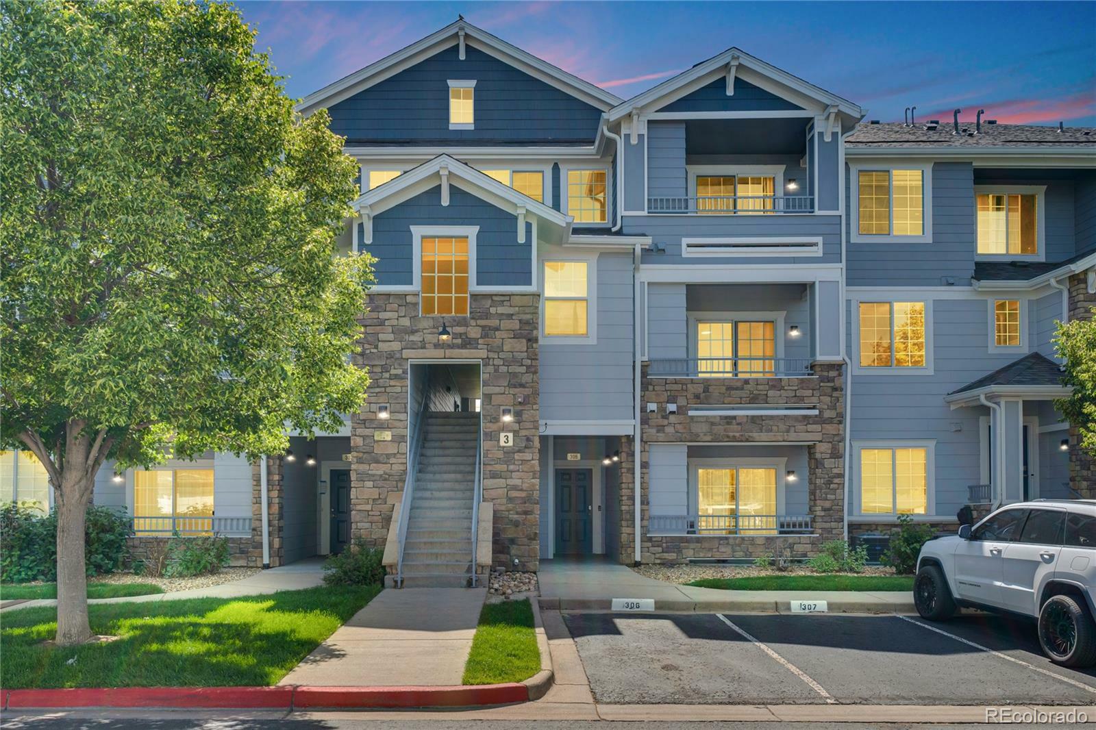 5255 Memphis Street 317  Denver CO 80239 photo