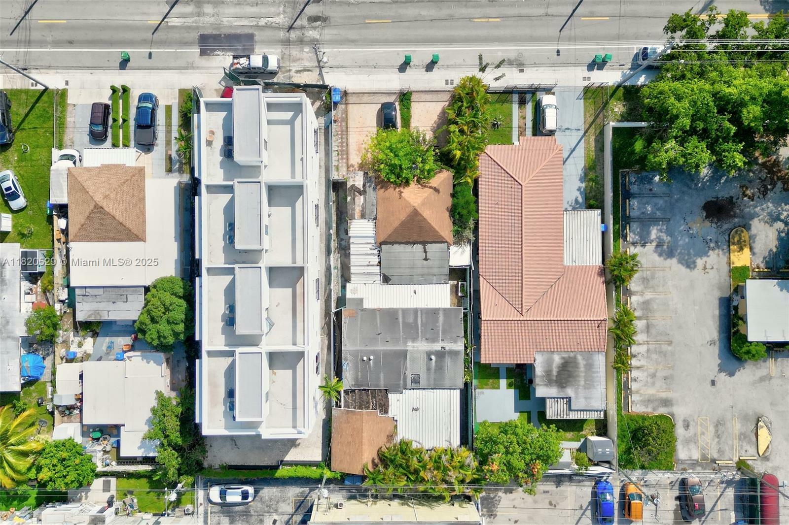 Property Photo: 3355 SW 22nd Ter FL 33145