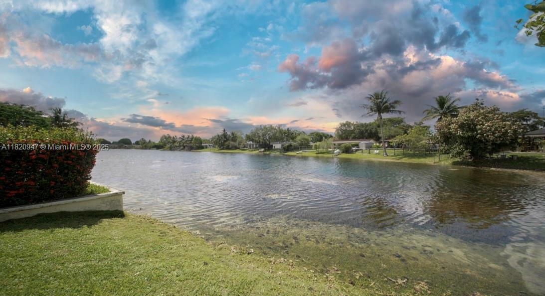 Property Photo: 14540 SW 77th St FL 33183