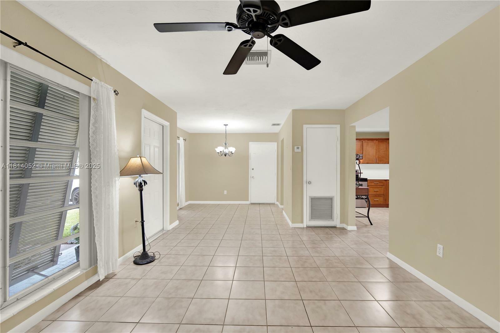 Property Photo: 18225 SW 94th Ave FL 33157
