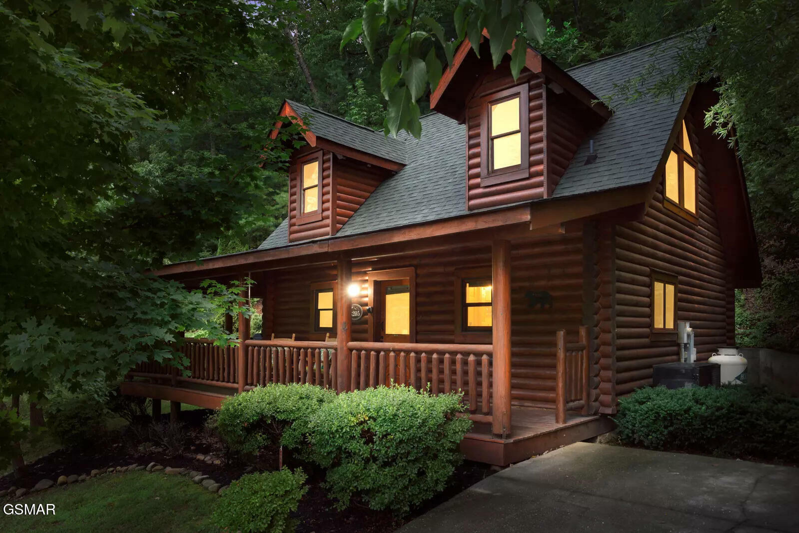Property Photo: 3205 Smoky Ridge Way TN 37862