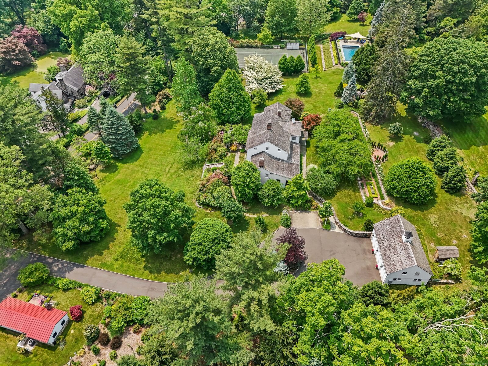 Property Photo:  19 Skymeadow Drive  CT 06903