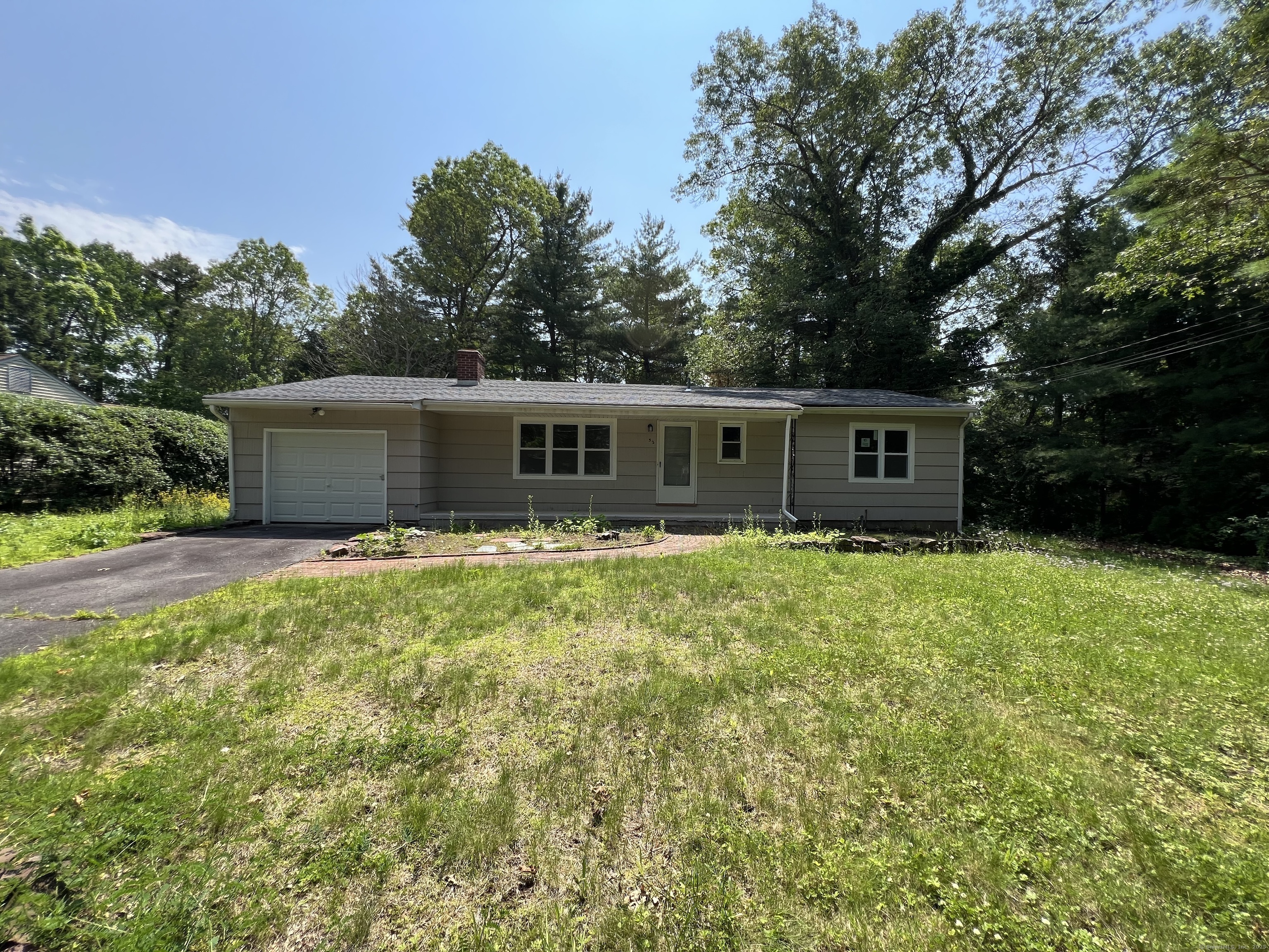 52 Sylvan Street  Avon CT 06001 photo